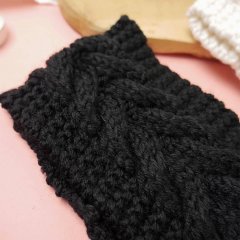 Zimní pletená čelenka - černá
