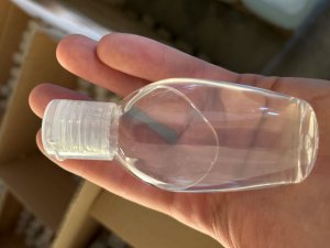 Plastová plnitelná lahvička