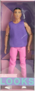 Barbie Looks ken ve fialovém tričku HJW84