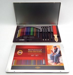 Koh-i-noor pastelky MONDELUZ akvarelové kreslířská sada 24 ks v plechové krabičce