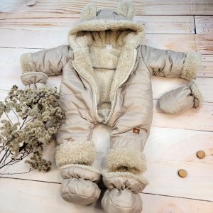Zimní prošívaná kombinéza s kožíškem a kapucí + rukavičky + botičky, Z&amp;Z - béžová, vel. 62