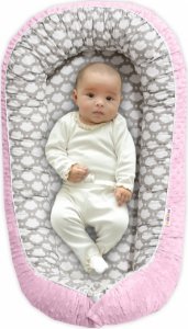 Baby Nellys Maxi oboustranné hnízdečko s minky pro miminko Mráčky v šedé/růžová