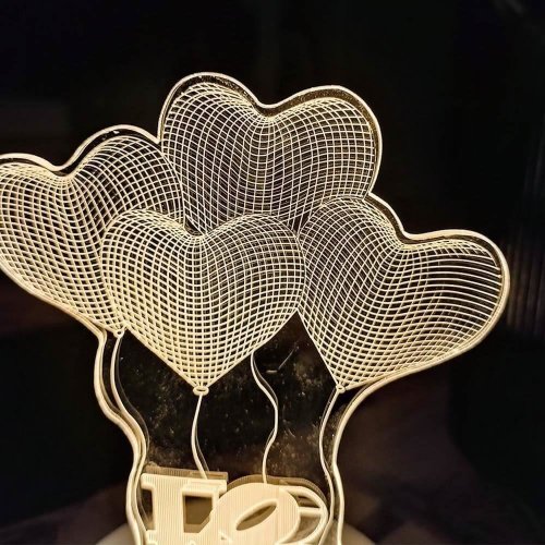 Dekorativní 3D lampa - srdíčka